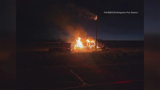 Semi-truck crash on I-40 near Seligman causes closure, power outage