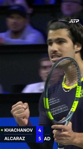 High-octane tennis! 🤩 Carlitos brought the heat in a thrilling encounter with Khachanov!