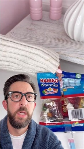 i love gummy bear life hacks...