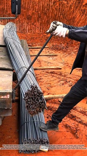 Unload the bundles of steel bars from the truck