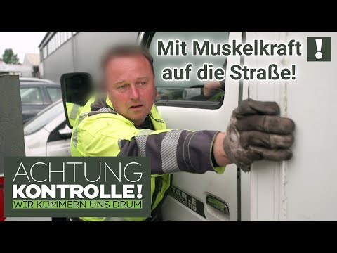 Mit BLOSSEN Händen Abschleppen? Defekter LKW muss auf die Straße! | Achtung Kontrolle