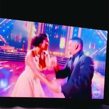 Jazzy Jams a tribute to,Tatyana Ali dancing a tribute to her TV dad / Fresh Prince of ￼ Bel-Air