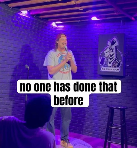 Comedian brings the best to 3 person audience #comedian