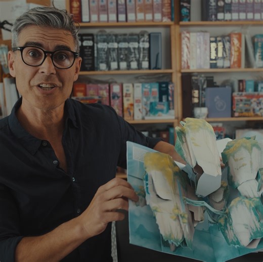 Pandora Rises Off the Page in Avatar: The Ultimate Pop-Up Book by Matthew Reinhart