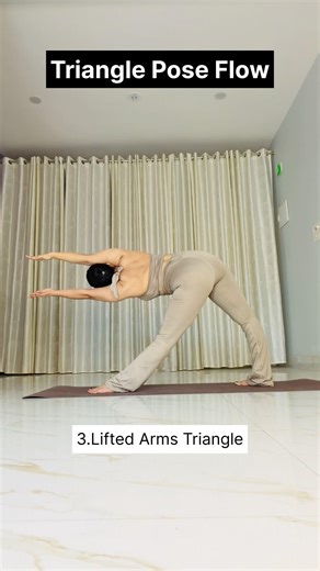 You’re Missing Out on These Triangle Pose Variations😲