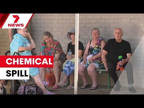 Chlorine spill hospitalises three leisure centre patrons | 7NEWS