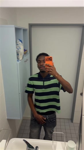 My shine is from God and nobody on this earth can take it away ✨🙏🏽 I’ve been through struggles, fights, and people trying to bring me down, but I’m still standing strong and shining brighter 💪🏽 When God blesses you, no human can curse you. It’s easy for people to hate, envy, and talk — but it’s impossible for them to stop God’s plan for my life 💯 I’m chosen, I’m blessed, and I’m unstoppable. OBH to the world 🌍✨