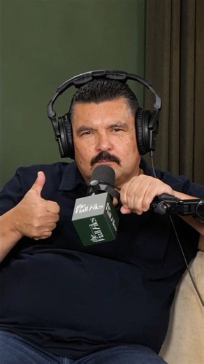He’s dancing for the people! 🕺Guillermo from Dancing with the Stars and Jimmy Kimmel Live! is here!