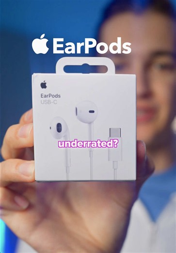 Are EarPods Underrated? Apple EarPods vs AirPods Explained