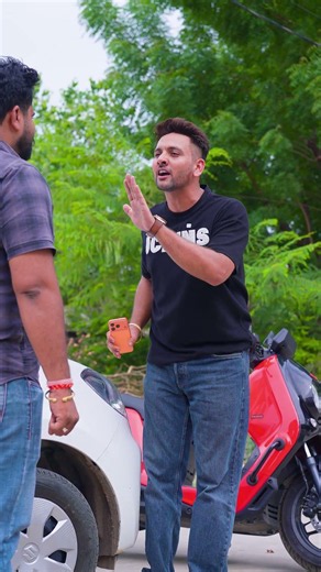 Alto से बड़े Tyre वाली Scooty🤯! River Indie #shorts