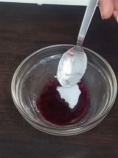 Achieve Soft Pink Lips Naturally with Rose Petals