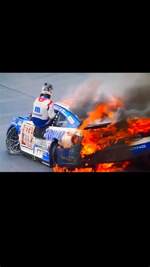 MASSIVE FIRE FOR RYAN PREECE #nascar