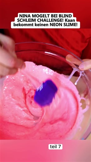NINA MOGELT BEI BLIND SCHLEIM CHALLENGE! Kaan bekommt keinen NEON SLIME!