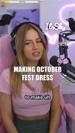 Making Oktoberfest dress in #dressmaker game