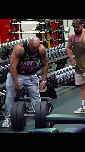 Anatoly prank with professional bodybuilders #anatoly #gym #pranked | anatoly pranks