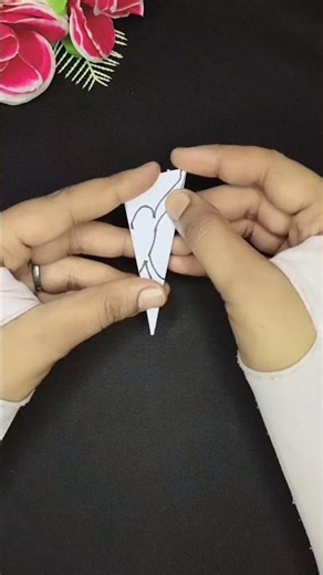 Paper design snowflake cutting crafts #shorts #youtubeshorts #craft #diy