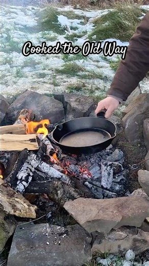 Mountain Man Breakfast Over Open Fire #bushcraft #campfirecooking #truckcamping