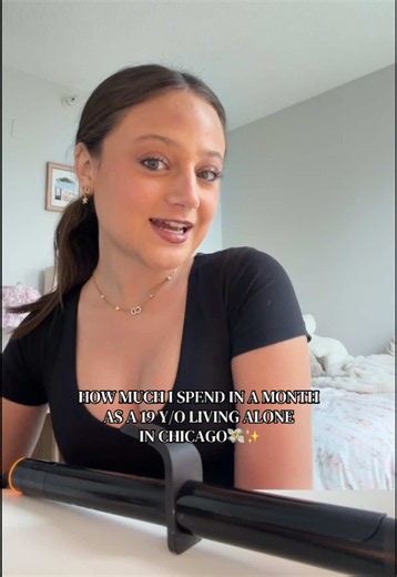 Monthly Spending Breakdown: 19-Year-Old Living Alone in Chicago