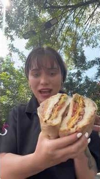 🇨🇺Cubana Prueba Torta Cubana por Primera Vez 😱 #mexico #mexicano #torta #comidamexicana #cubanas