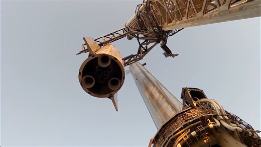 Watch How SpaceX’s Starship Explode… Then Revealed What It Left Behind