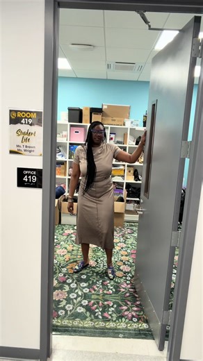 Spring Break Ends: Teacher's Outfit of the Day