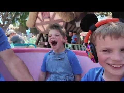 🏰 Our First Day at Disneyland! | Family Vacation Vlog