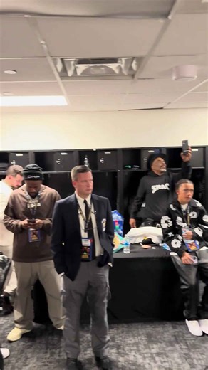 ASAP Ferg, Joey Badass, and 21 Savage in locker room with Devin Haney