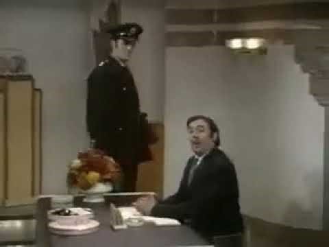 Monty Python - Stop talking to the camera