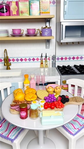 Mini Breakfast Charcuterie Board #shorts #minibreakfast #minifoods