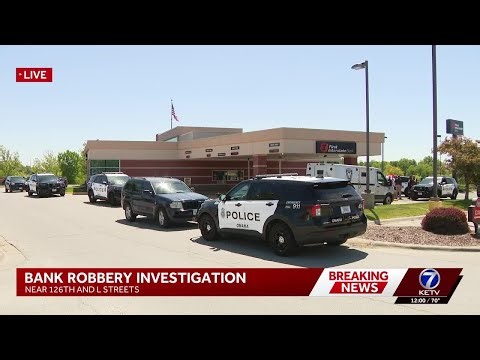 Omaha police respond to bank robbery