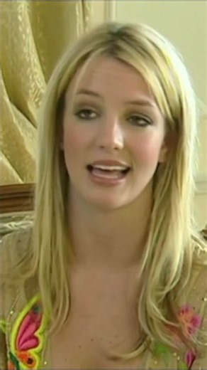 Britney Spears talks about how her 3rd album 'Britney' differs from her first 2 albums. ✨#Britney25