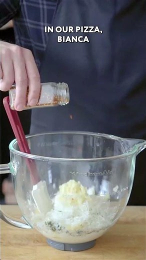 How to make pizza in a cup!