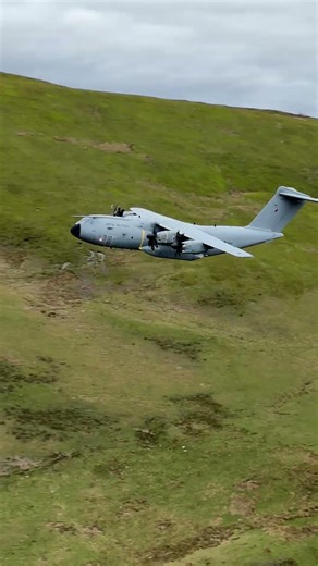 Huge RAF A400M Atlas in the Mach Loop. 4K