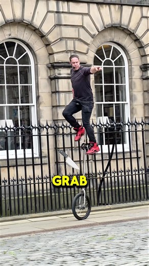 “Dax, Grab a Knife!” 😳🔪 | Edinburgh Fringe Festival