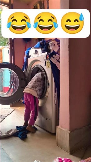 Baby ne Washing Machine ko bana diya Playground 😆#shorts #viral