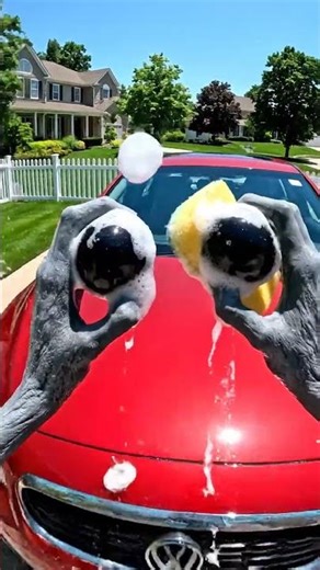 Alien Thinks Car Soap Is ACID ATTACK! 👽🚗