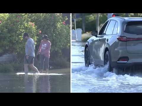 High tide floods PCH in Huntington Beach