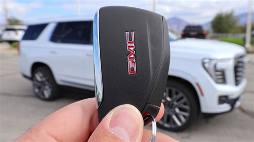 Don't buy Cadillac! // 2027 GMC Yukon Denali Ultimate //