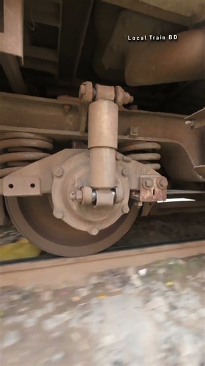 Vertical Damper Vibration. #train #railway #suspension #shorts