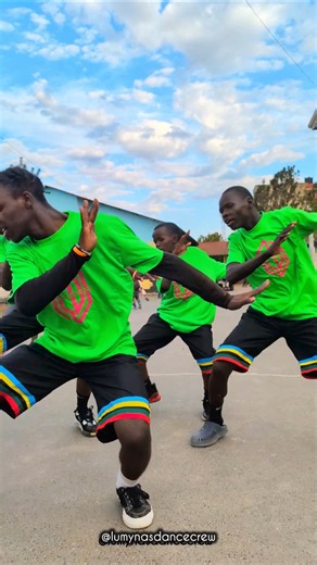 WEGA WA GUITU/GWITU CHALLENGE - LUMYNAS DANCE CREW