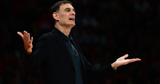 Μπαρτζώκας: «Στην Ελλάδα, νομίζουν ότι τα πάντα περιστρέφονται γύρω από το Ολυμπιακός - Παναθηναϊκός»