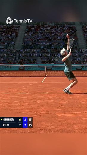 Jannik Sinner at Court-Level is INSANE 😳
