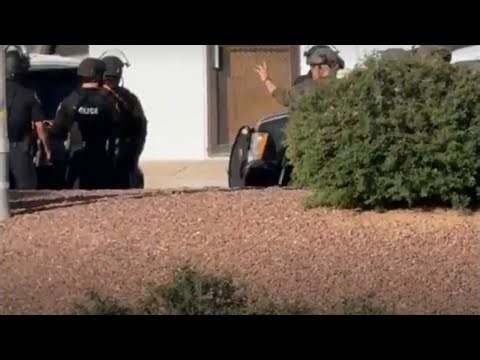 857 LIVE: Police Activity BURGLARY! Gun Store Targeted in East Tucson! Suspects Still on the Loose!!