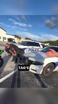 Super rude cops pull over bikers for no reason 🚨 @k.d.garage