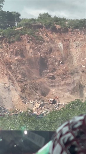Massive Rockfall at a Quarry Site
