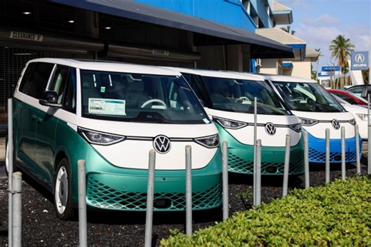 Volkswagen Halts Exports of Its Electric Bus to U.S. Next Year