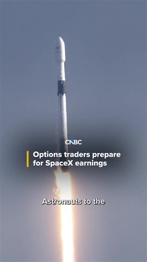 It’s been a busy three months for #SpaceX. ⠀ The company delivered four astronauts to the International Space Station in record time, expanded its mobile network spectrum, is reportedly eyeing a $40 billion debt deal to buy #Nvidia chips, and CEO Elon Musk said he plans to give shares to every kid in America next year. Traders think all that means more gains for the stock after it reports earnings after the bell Tuesday. ⠀ CNBC's Oliver Renick has the details. Read more at the link in bio or the