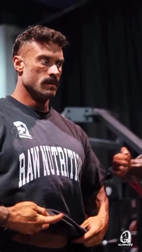 @cbum The final backstage pump up for 6x Mr Olympia 🎥 @nextlevelmediaa #olympiatv @wingsofstrength @mrolympiallc @tkguindy | Mr. Olympia LLC