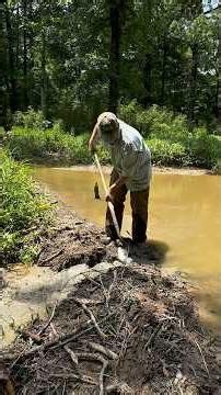 Hard way VS Easy way to remove beaver dam. #yawtyawt