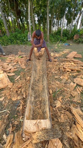 How a Giant Tree Becomes a Traditional Boat #shorts #viral #art